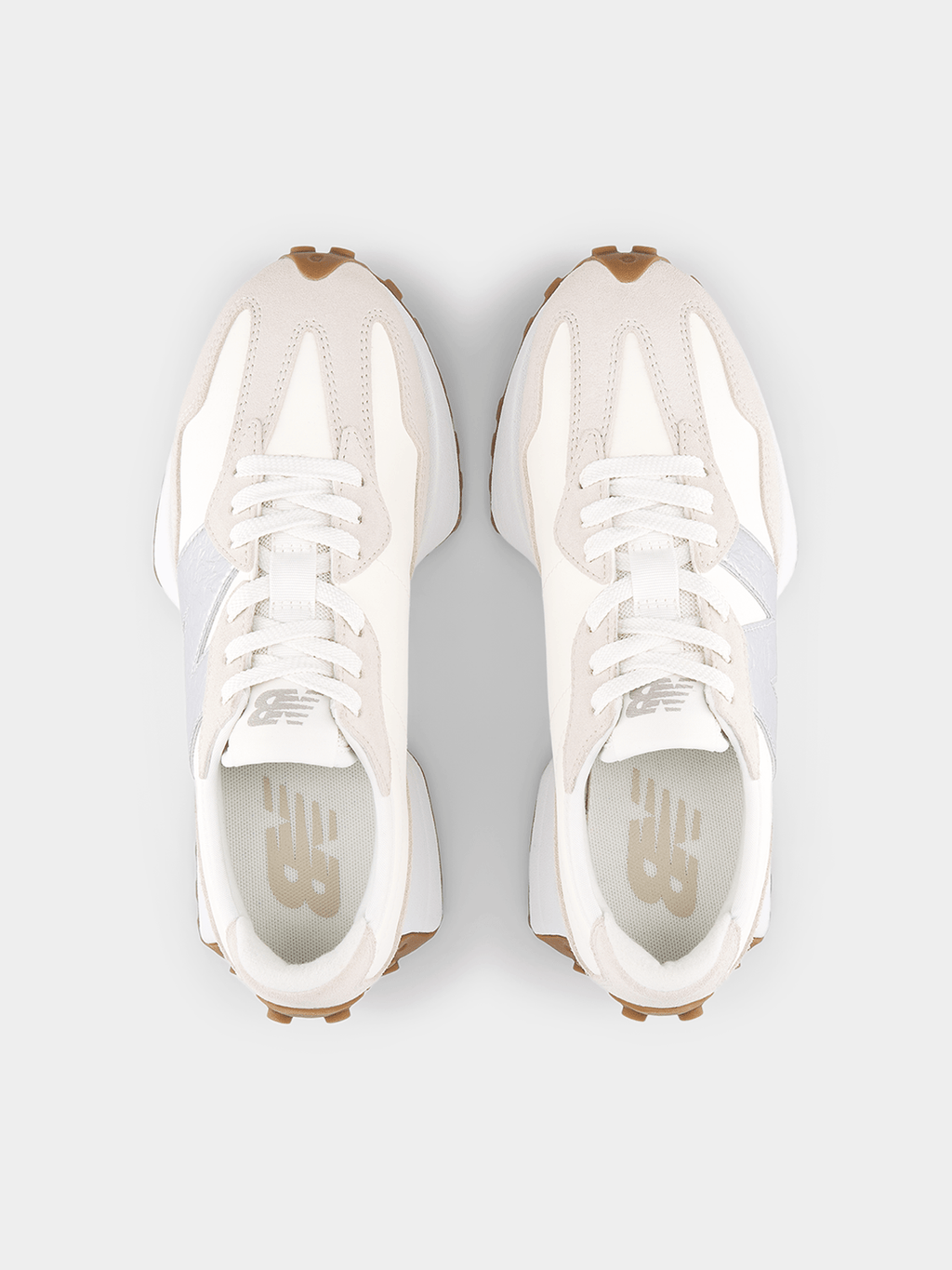 New Balance 327 in a light beige colorway UK 5