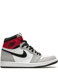 Jordan
Air Jordan 1 Retro High OG Light Smoke Grey