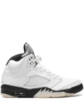 Jordan
Air Jordan 5 sneakers